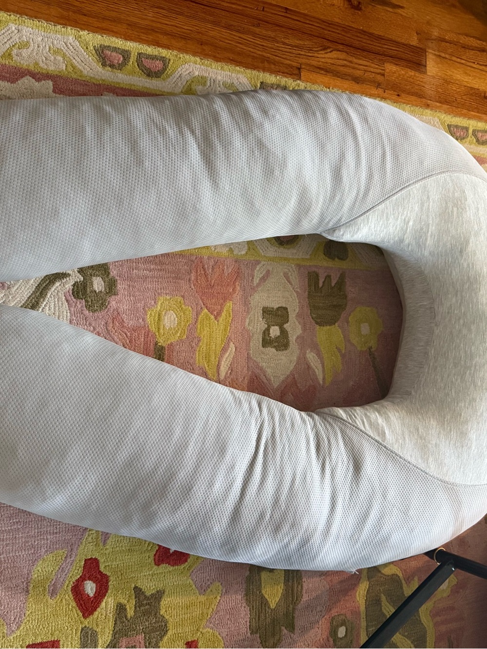 U-Shaped Cooling Body Pillow in Light Gray - Picture 2 of 11